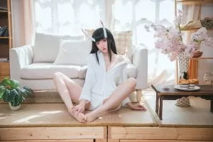 瓜希酱 – 能代衬衣