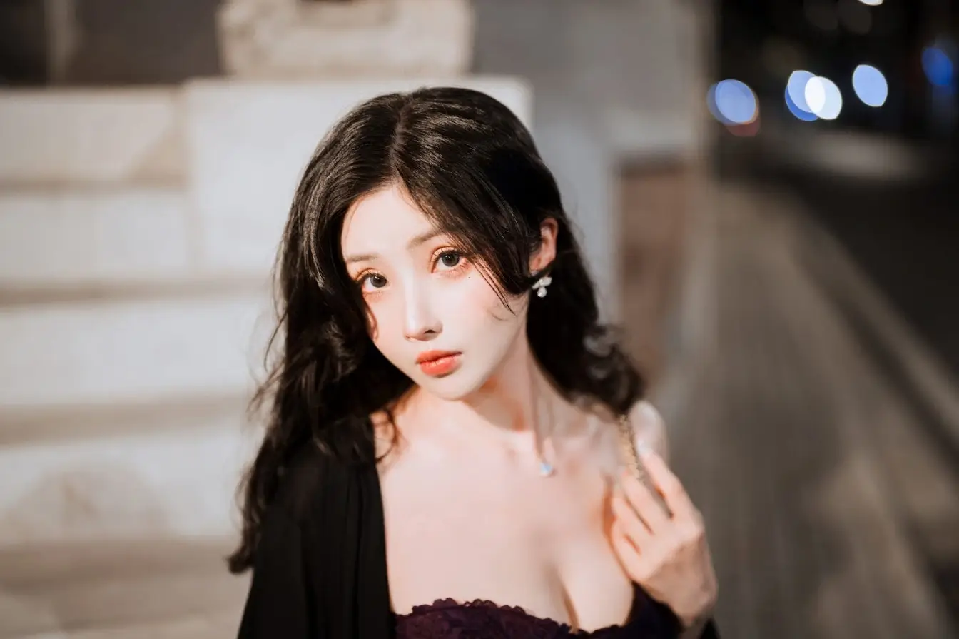 rioko凉凉子 – 美艳小妈